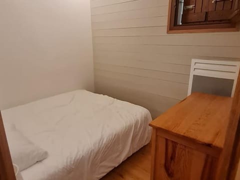 Appartement cosy à Châtel, 100m des pistes, balcon, WiFi, parking, jusqu'à 4 personnes - FR-1-676-105 Apartment in Châtel