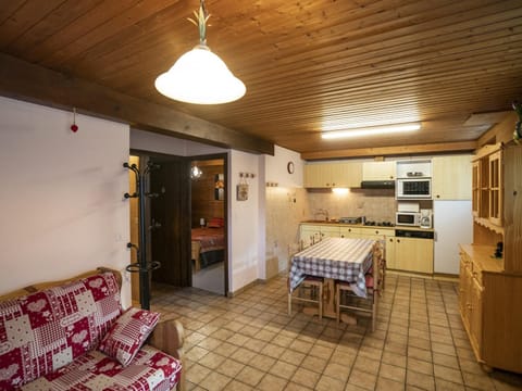 Appartement 3P/6 Pers avec Jardin et Proche Télécabine Linga à Châtel - FR-1-676-147 Apartment in Châtel