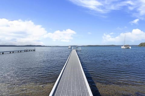 Boat Harbour Haven House in Lake Macquarie