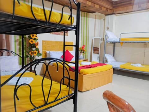 twentyfour- seven transient house Bed and Breakfast in Baguio