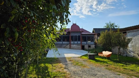 Property building, Natural landscape, Garden