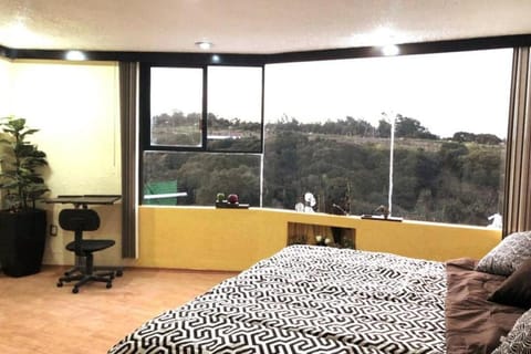 Suite con Vistas Panoramicas Verdes, Santa Fe House in Mexico City