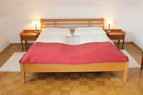 Ferienwohnung und Gästezimmer Korb Bed and Breakfast in Klagenfurt