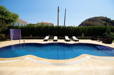 Patio, Day, Natural landscape, Mountain view, Pool view, Swimming pool, sunbed