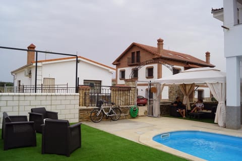 Patio, Pool view, Swimming pool