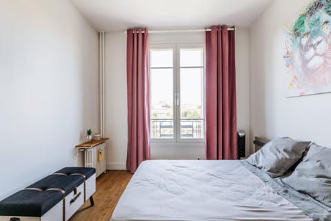 GuestRead - Appt moderne près des Batignolles Apartment in Clichy