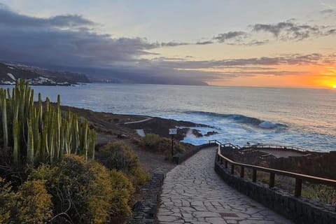 Nearby landmark, Natural landscape, Sunset