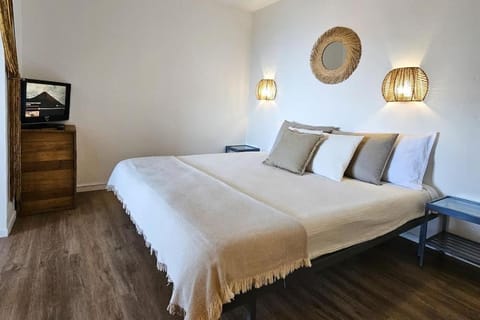 Relaxing, ocean view apartment with fast Wi-Fi Condominio in La Matanza de Acentejo