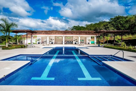 Jacarandas, 6 House in Guanacaste Province