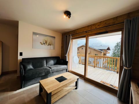 Les Saisies : Appart. 6 pers, 2 ch, 2 sdb, parking, wifi - FR-1-293-385 Apartment in Villard-sur-Doron