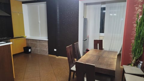 Просторная квартира-студия 70 кв.м. Apartment in Chișinău