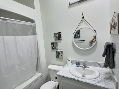 Summer Suite - Pet Friendly Apartamento in Brandon