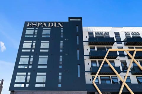 Modern Lifestyle Loft with City Views - Espadin LoHi House in Denver