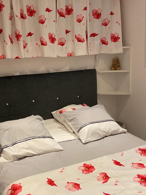les alouettes Vacation rental in Aurillac
