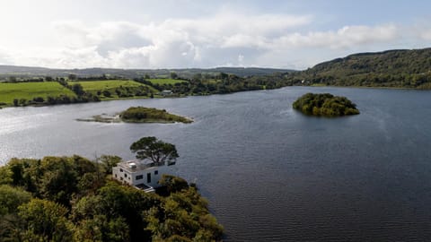 Day, Natural landscape, Bird's eye view, Lake view, Mountain view