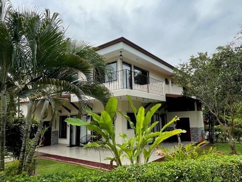 Property building, Garden, Garden view