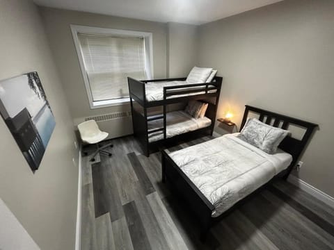 Elegant 2-Bedroom Condo Close to Uptown House in Saint John