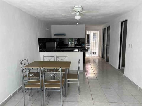 Departamento Todo Cerca Playa Azul Apartment in Manzanillo