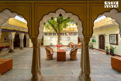 StayVista's Jaipura Garh - Traditional Architecture, Vast Lawn, Expansive Courtyard & Fun Activities Villa in Rajasthan