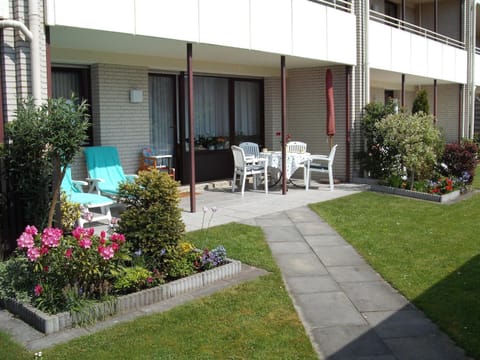 Garden, Garden view