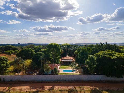 Estância Rosa de Saron Campingplatz /
Wohnmobil-Resort in Trindade