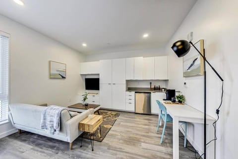 Brand New Stylish Studio Suite Near Downtown Wohnung in Alameda