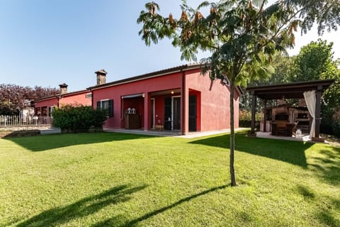 Property building, Garden, Garden view