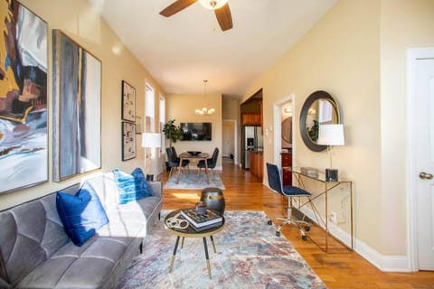 Getaway in the Heart of Pilsen Chicago Appartamento in Lower West Side