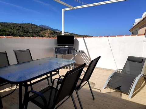BBQ facilities, Balcony/Terrace