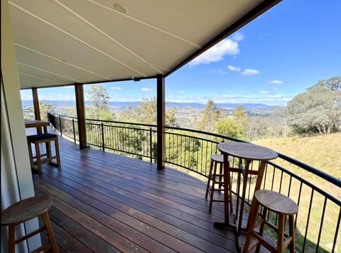 The View @ Ulandi House in Blue Mountains