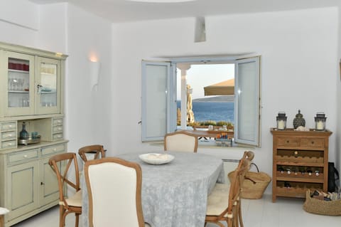 Dining area, Sea view