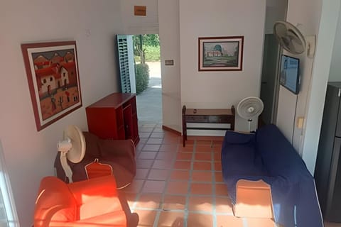 Casa de descanso, estudio o trabajo, cocina y wifi Haus in Carmen Apicala