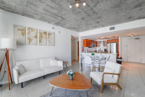 Prime Location Condo in the heart of Midtown Miami Apartment in Miami