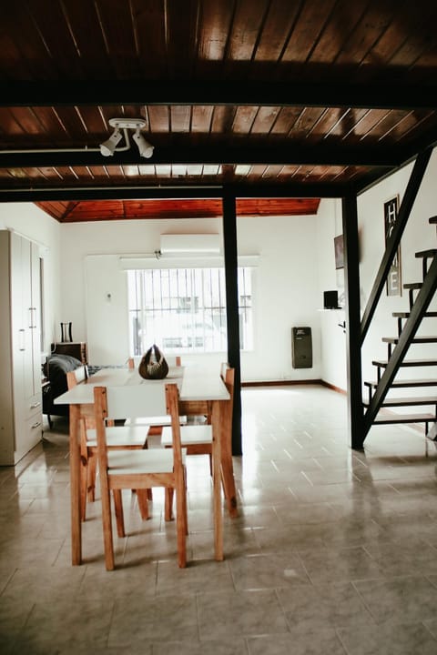 Casa Tipo Loft- Tigre Centro House in Tigre