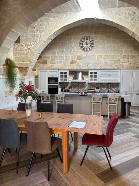 The Gem Farmhouse By Homely House in Malta