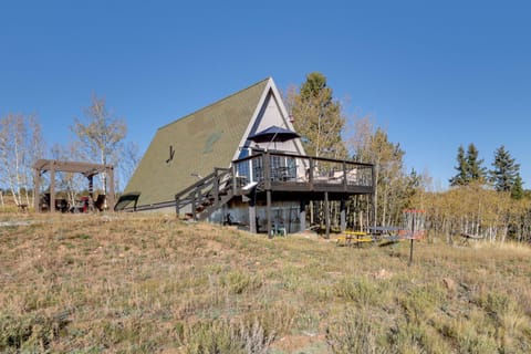 Jefferson A-Frame Cabin with Rocky Mountain Views House in Park County