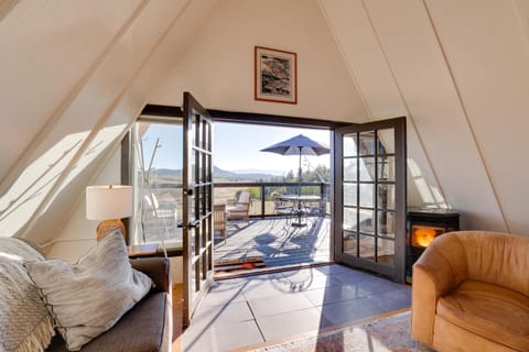 Jefferson A-Frame Cabin with Rocky Mountain Views House in Park County