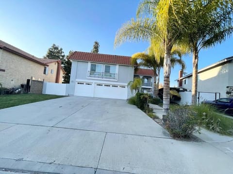 Disneyland Fun Gathering Village for Large Family House in Placentia