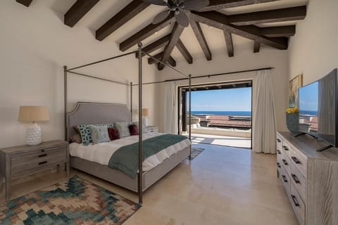 Seaside Serenity A Luxurious Coronado Home Villa in Cabo San Lucas