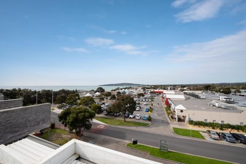 Day, Neighbourhood, Sea view