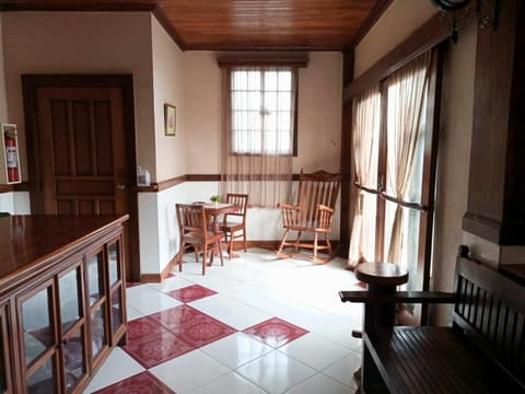 Small Room in Casa de Piedra Pension House Inn in Bicol