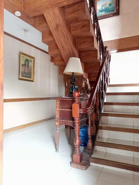 Small Room in Casa de Piedra Pension House Inn in Bicol