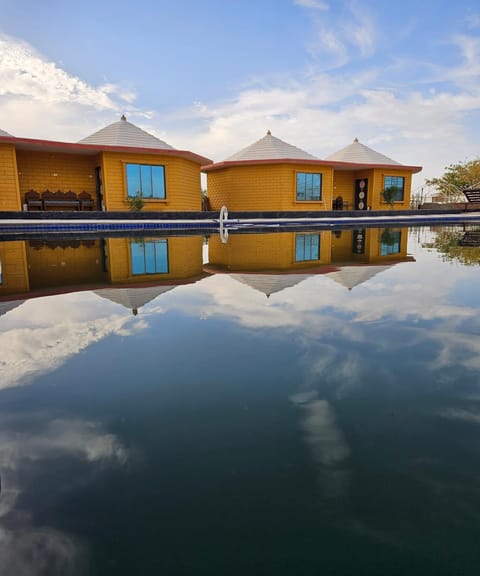 Luxury The Sunrise Resort with swimming pool Jaisalmer Hotel in Sindh