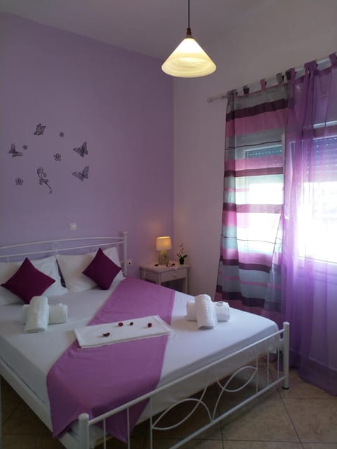 Nikoletta Rooms Bed and Breakfast in Paros