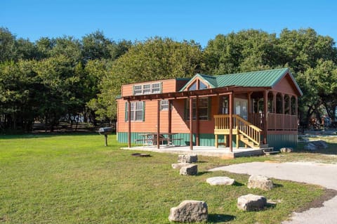 Jellystone Park Hill Country Campground/ 
RV Resort in Canyon Lake