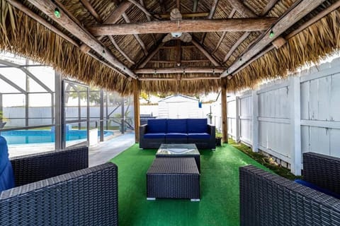 Private Heated Pool Villa In Ftl Near Beach Maison in Dania Beach