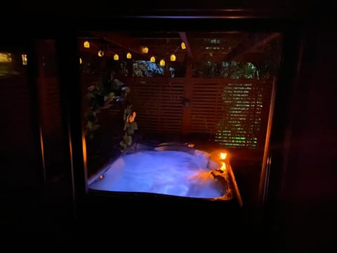 Patio, Night, Hot Tub, Hot Tub