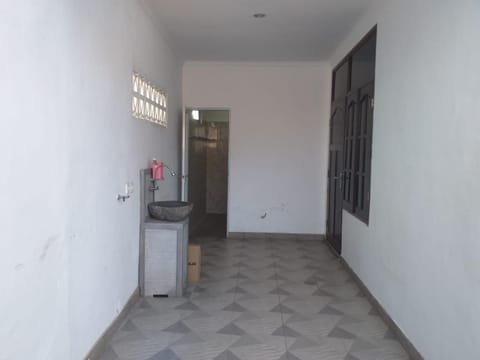 Juicezzy Home Condominio in Buleleng