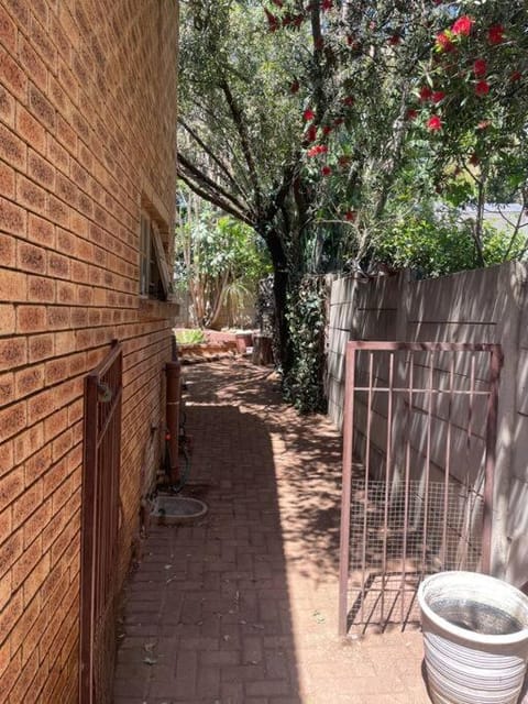Home in Radiokop Maison in Roodepoort