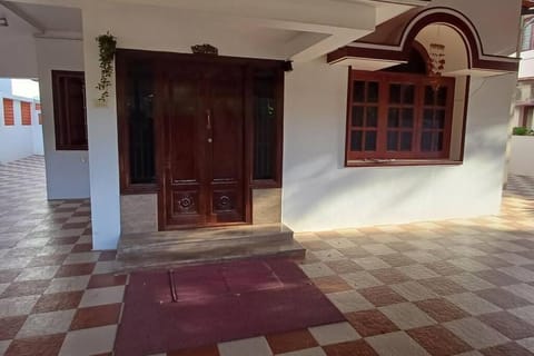 SHI's Alayam 3BHk Villa in Avinashi road, Coimbatore near Fun Mall Villa in Coimbatore